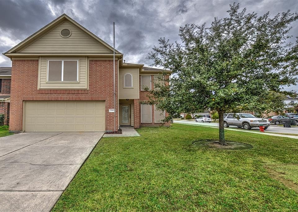 1st image of 20943 Foxwood Glen Ln
