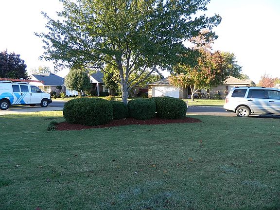 2nd image of 1506 SE 22nd St