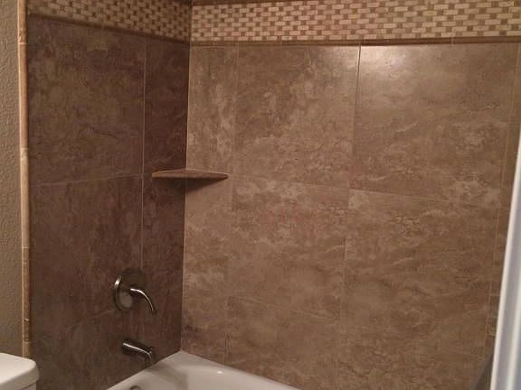 HALL SHOWER