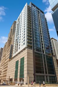 160 E Illinois St APT 906, Chicago, IL, 60611