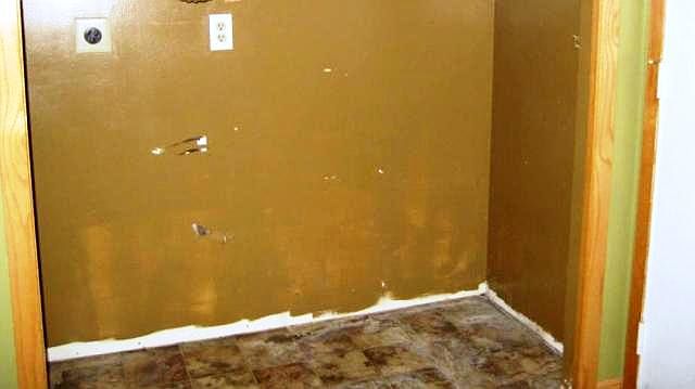 1st image of 9935 Russell Ave N APT 2