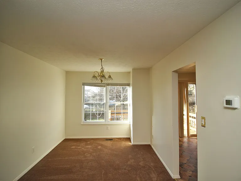 72 Stone Park Pl — Photo 7