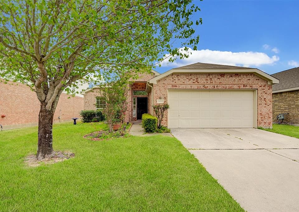 1st image of 24523 Colonial Birch Lane