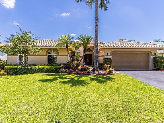 4th image of 4959 NW 104th Way