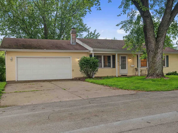 618 Clinton St, Galena, IL 61036