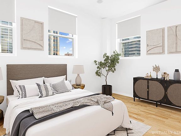 3rd image of 15 Broad St APT 3630
