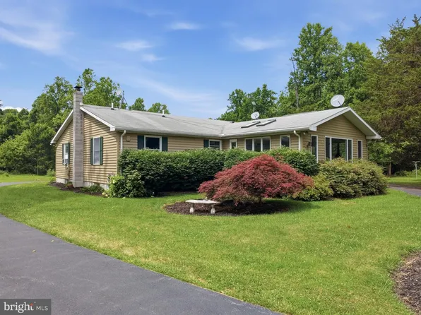 8730 Hampton Valley Rd, Emmitsburg, MD 21727