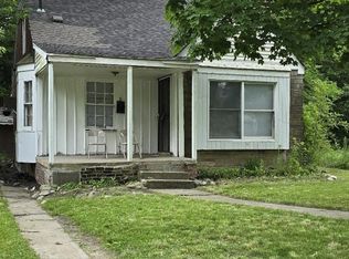 11618 Nottingham Rd, Detroit, MI 48224