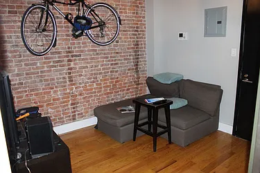 Rented by Premier Metro Realty Corp