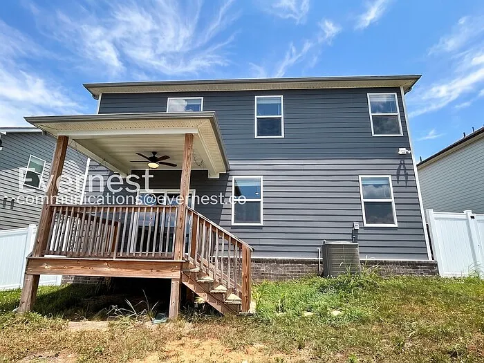 167 E Millbrook Dr — Photo 17