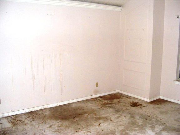 3rd image of 553 Sibert Ave
