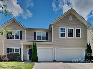 1721 Swan Dr, Charlotte, NC 28216