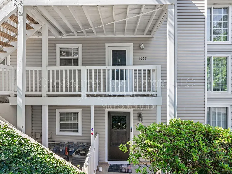 1907 Countryside Pl SE — Photo 5