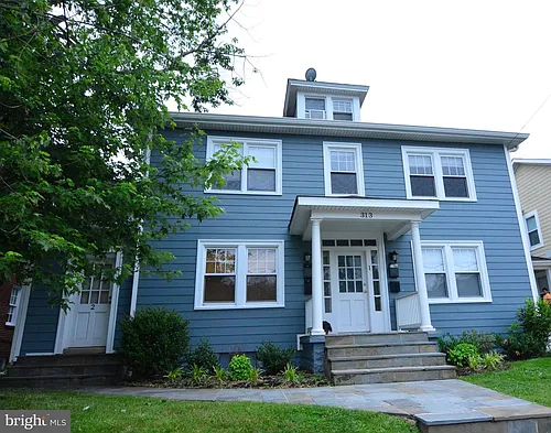 313 E Monroe Ave #2 Photo 1
