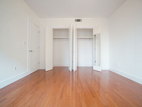 5th image of 190 Scholes St APT 2L