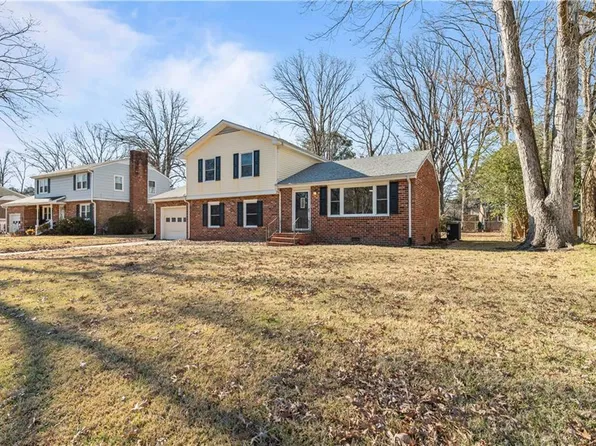 4108 Tarnywood Dr, Portsmouth, VA 23703