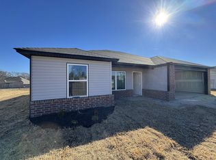 141 Jasmine Ct, Beebe, AR 72012