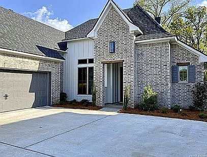5th image of 142 Saint Andrews Ln