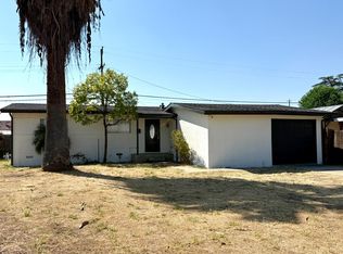 22 Beverly Dr, Clovis, CA 93612