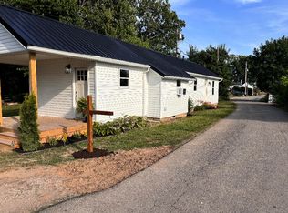 104 Goodpaster Ave, Owingsville, KY 40360