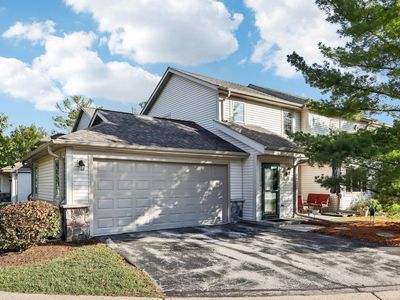 2264 Circle Ridge ROAD #E, Delafield, WI, 53018