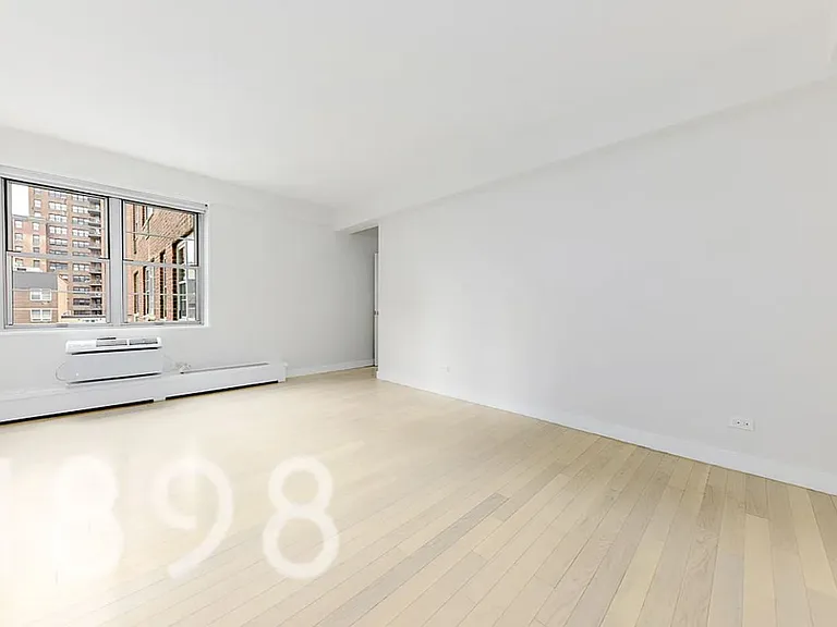 245 E 80th St #6K — Photo 7