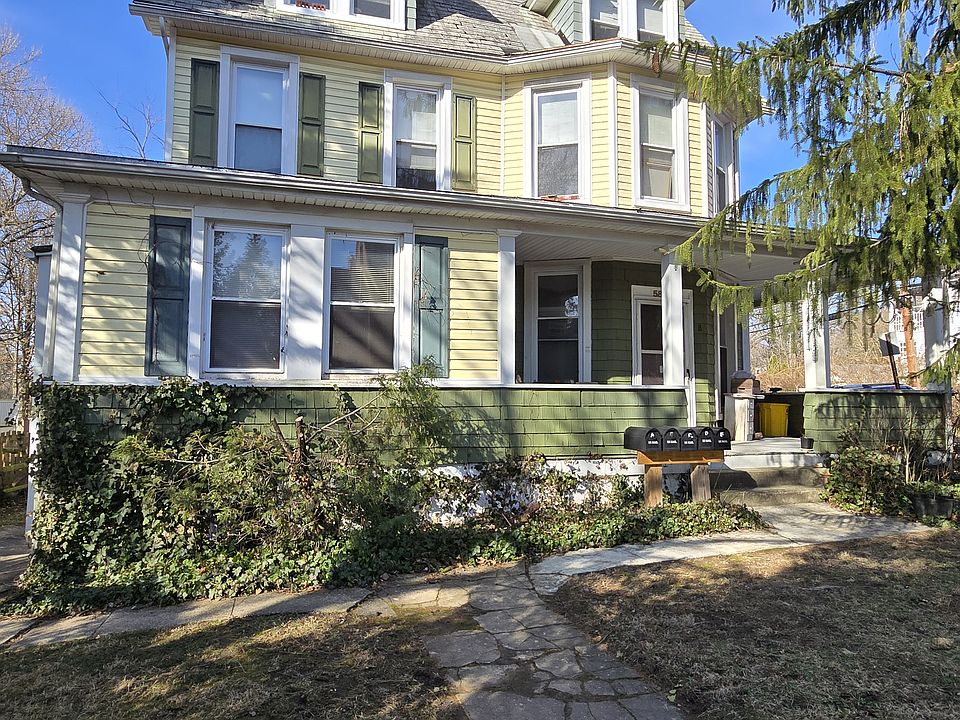 1st image of 5846 Bellona Ave #C