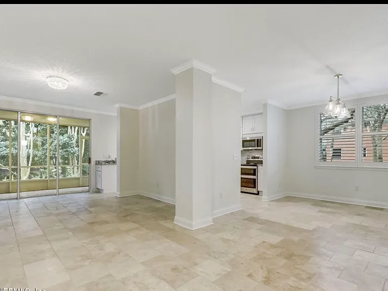 156 Hidden Palms Ln #102 — Photo 8
