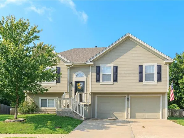 19601 E 10th St, Independence, MO 64056