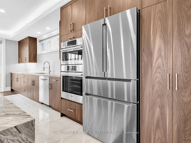 255 Federal St #UPPER — Photo 9