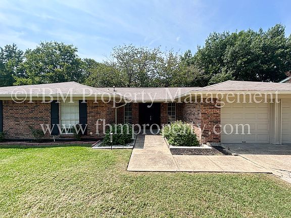 2nd image of 2409 Linda Dr