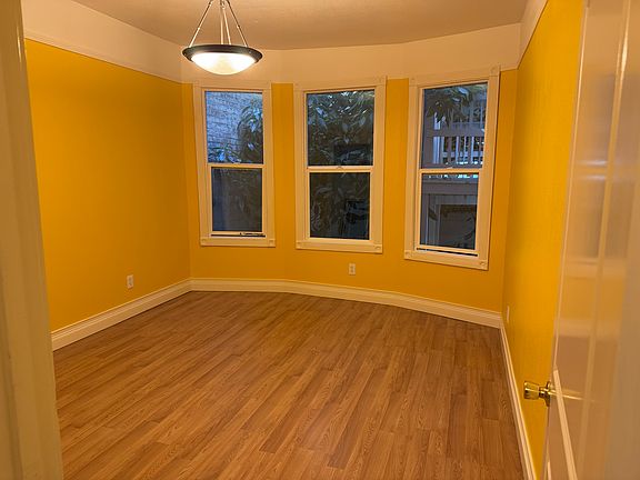 3rd image of 517 Natoma St Unit 1