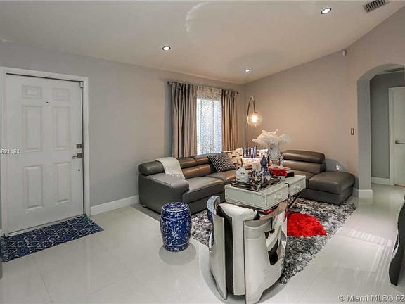3rd image of 25137 SW 133rd Pl