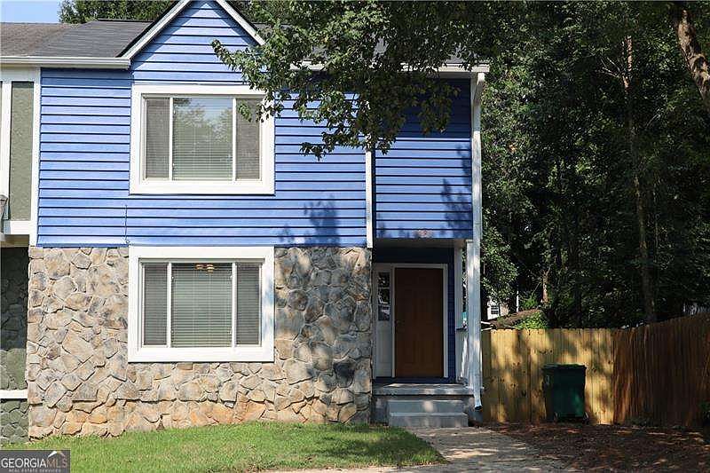 1st image of 1161 Ridgecrest Ln SE
