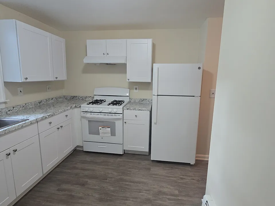 217 E Main St #1