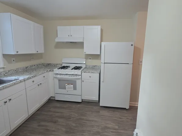 217 E Main St #1, Middletown, NY 10940