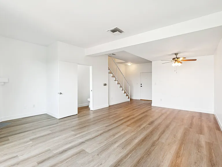3614 Empire Drive — Photo 38