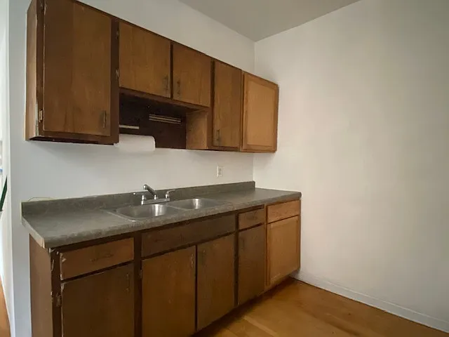1228 W Winnemac Ave #2 — Photo 5