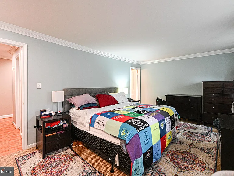 7377 Montcalm Dr — Photo 16