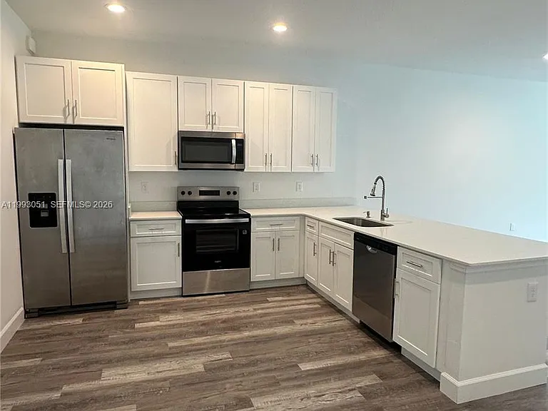 10087 Amicola St #0 — Photo 2