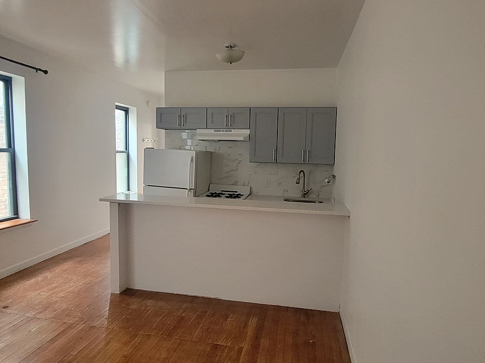 1st image of 403 6th Ave APT 15