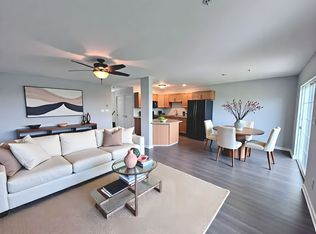 116 N Village Cir, Palmyra, PA 17078