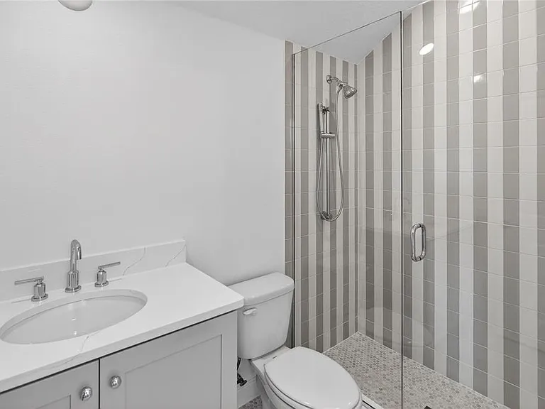2926 Sailhouse Dr — Photo 26