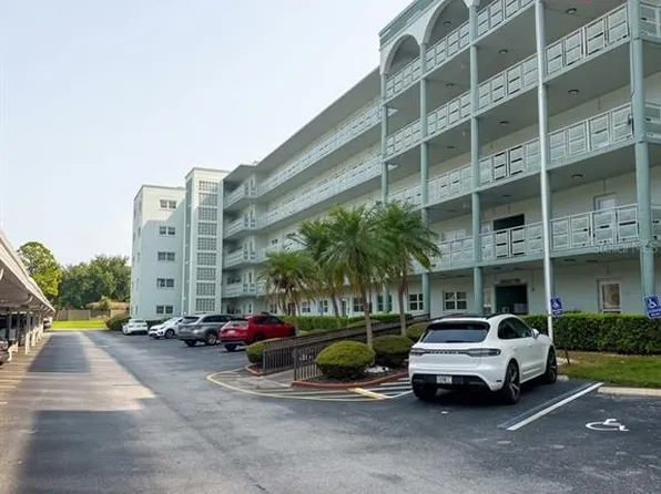 5623 80TH STREET N #415, ST PETERSBURG, FL 33709