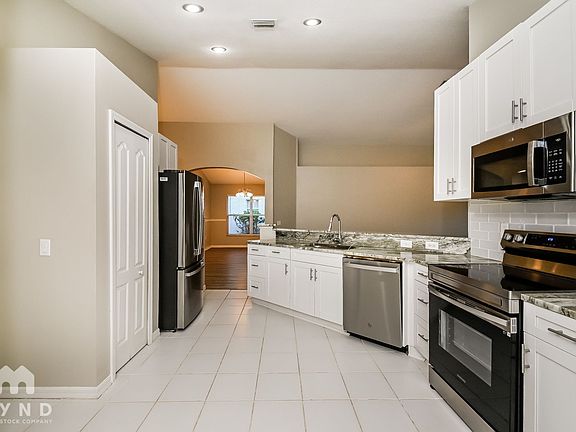 2nd image of 3844 Bellewater Blvd