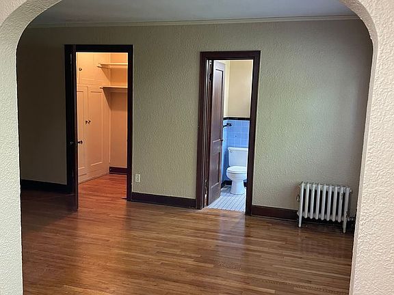 3rd image of 3503 Jones St #9266107