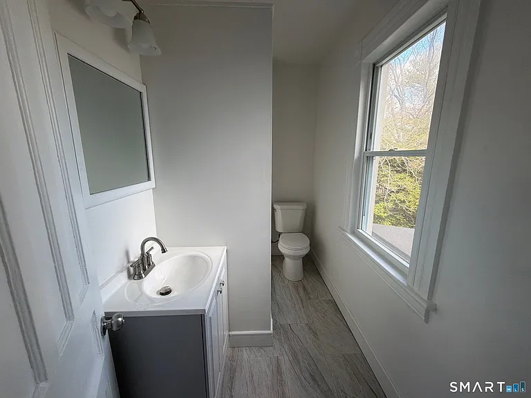 316 W Main St #2 — Photo 25