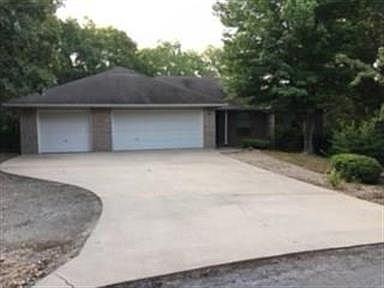 1st image of 25 Drew Ln