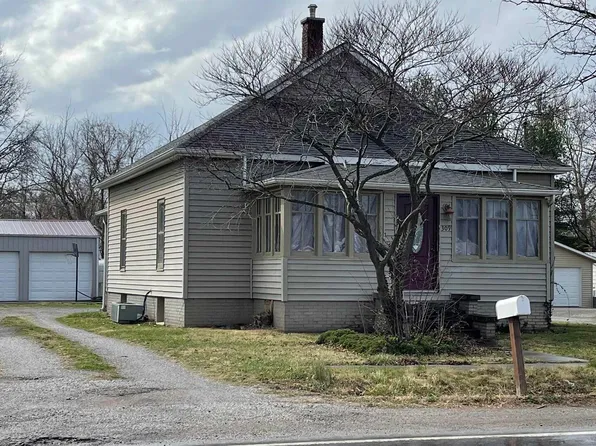 309 E Main St, Galatia, IL 62935