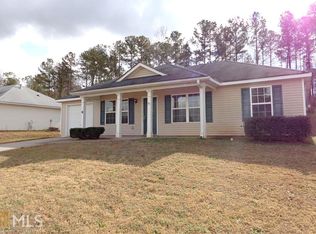 24 Connie Trl, Grantville, GA 30220